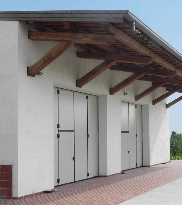 facciata-cantina-le-carezze